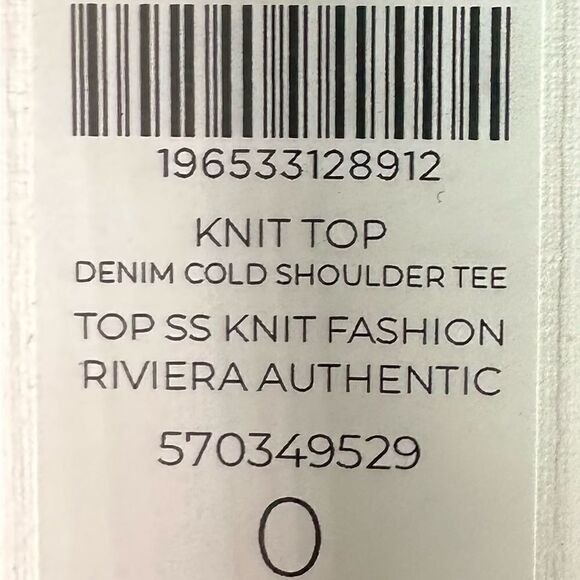 Chico’s SZ 0 Denim Cold shoulder tee - Picture 10 of 12